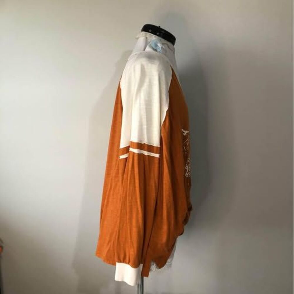 Blouse 2X 22-24 Cato burnt Orange “Fall Lays Ahead” 27” p-p, 26” length, C5818 - Picture 3 of 5